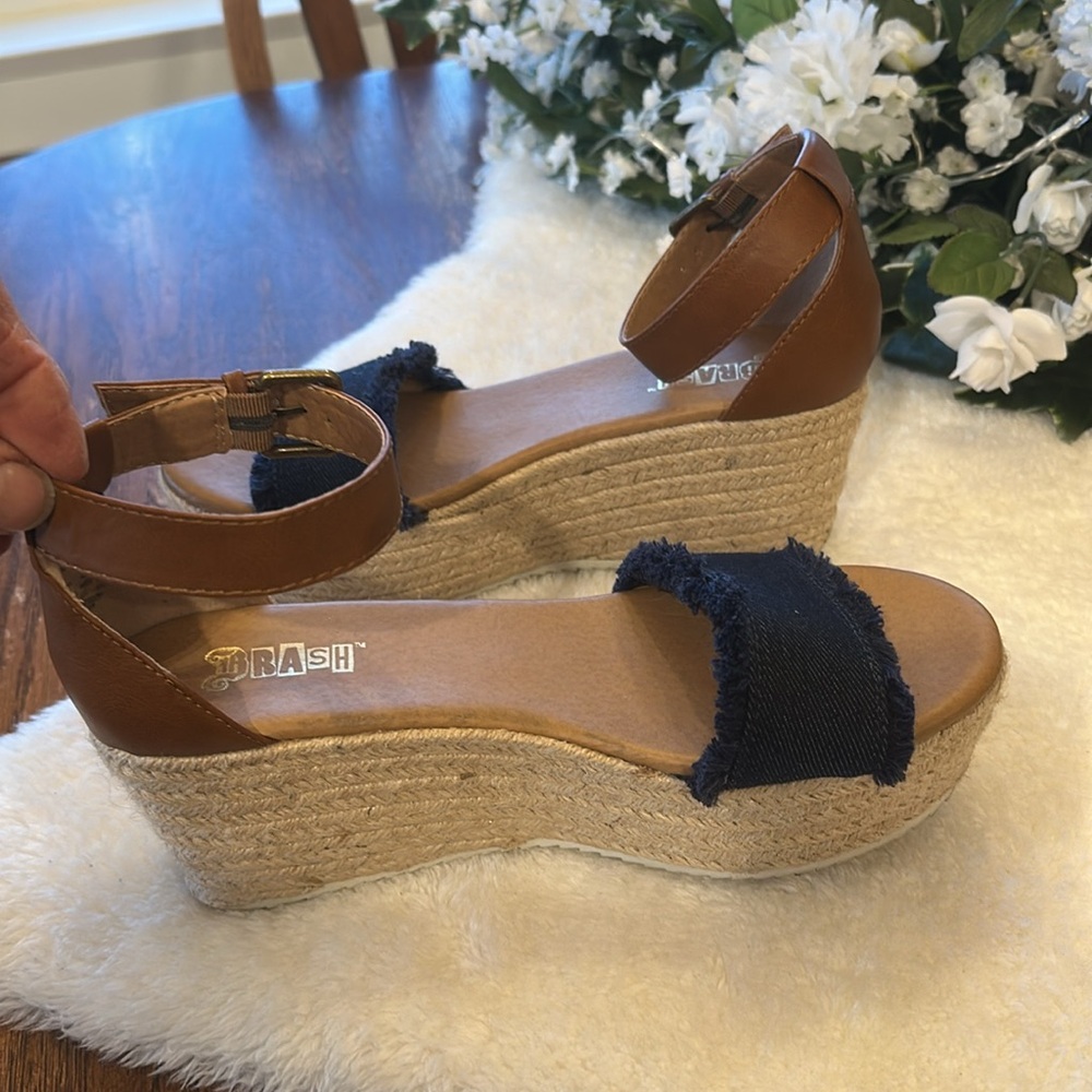 Stylish Brown and Navy Wedge Sandals